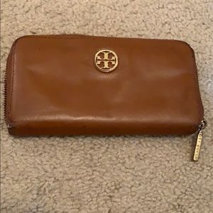 Tory Burch Brown Leather Wallet